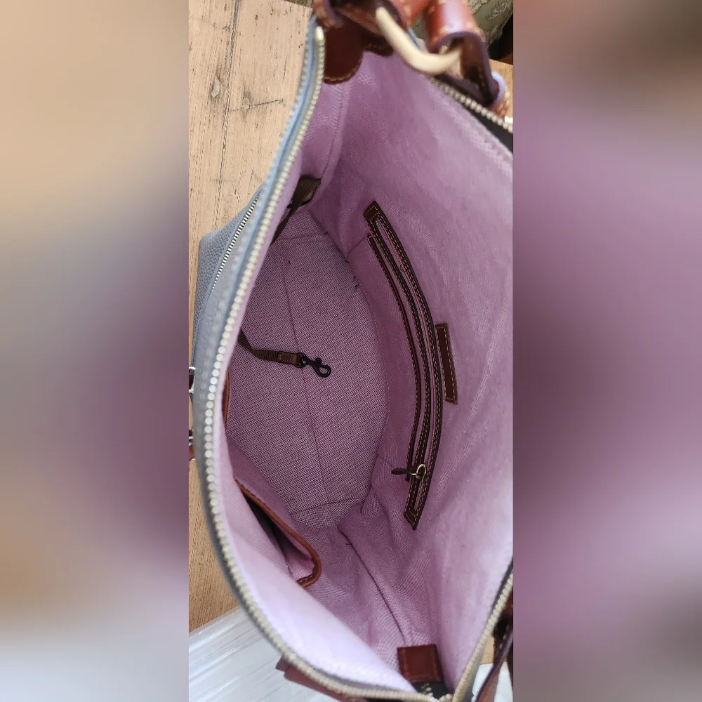 Dooney & Bourke Hobo Elephant Pebble Leather And Matching Wallet - Picture 4 of 7